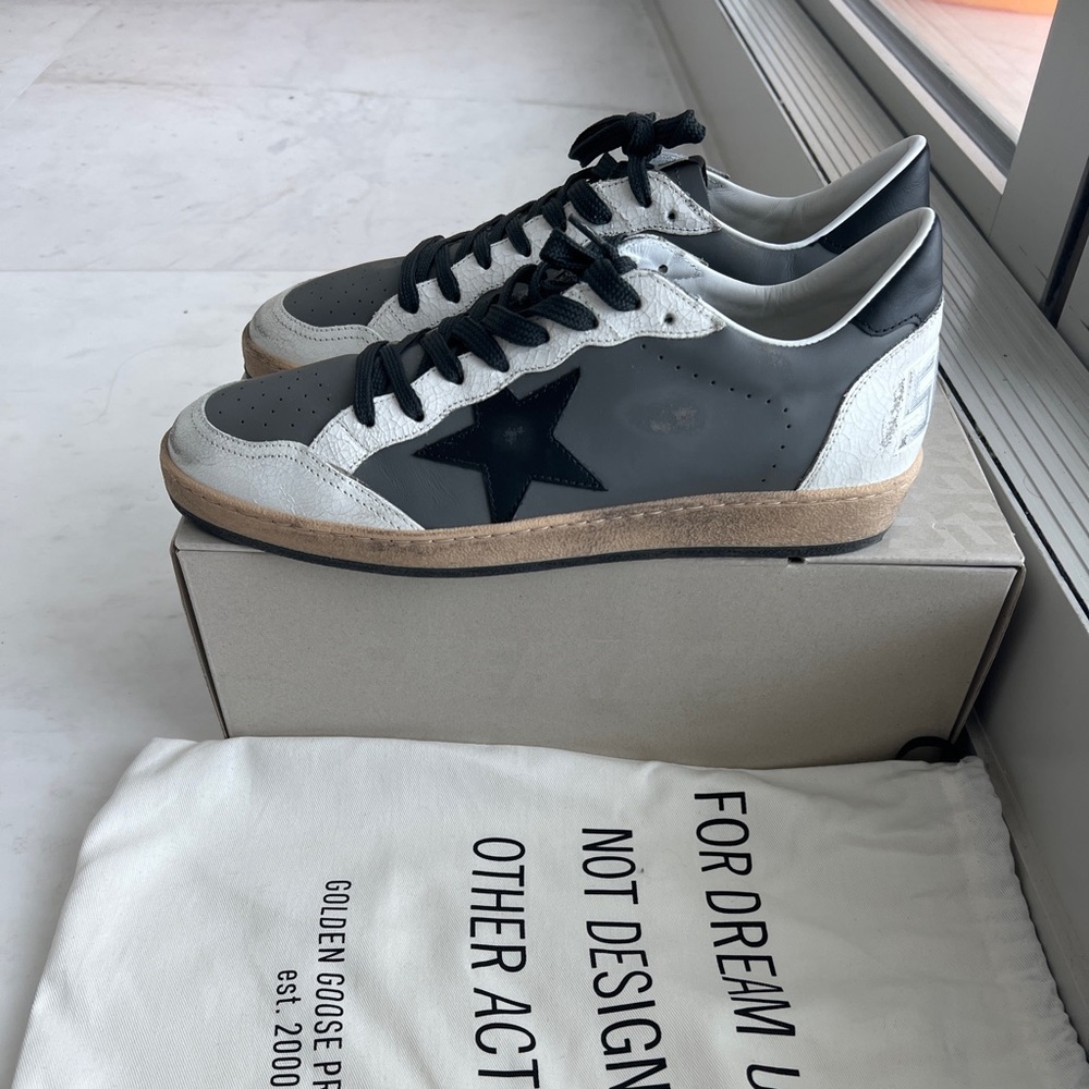 MENS SIZE 10 (43) BRAND NEW GOLDEN GOOSE SNEAKERS NEVER WORN